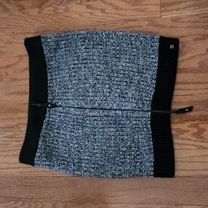 LULULEMON Athletica zipper skirt